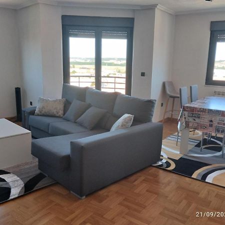 Vut El Negrillo 15 Apartman Astorga Kültér fotó